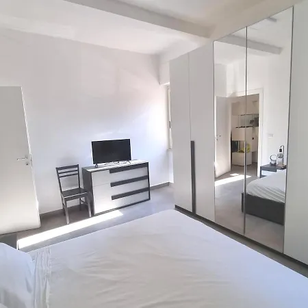 Apartment Pigneto Giardino E Posto Auto Privati